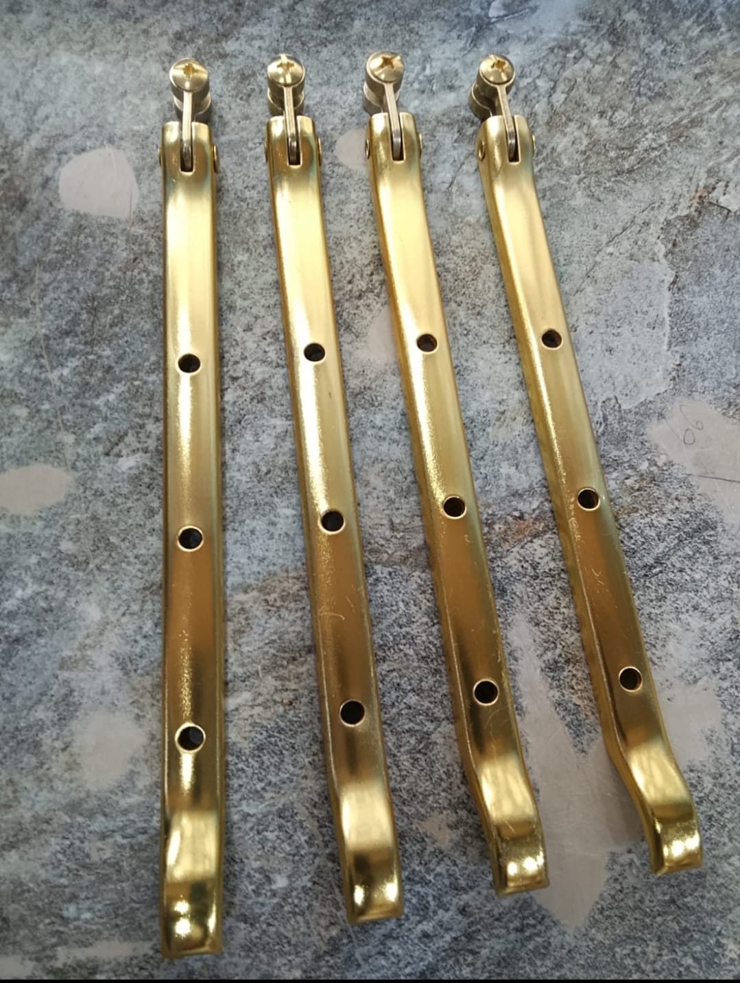 Window stay bars